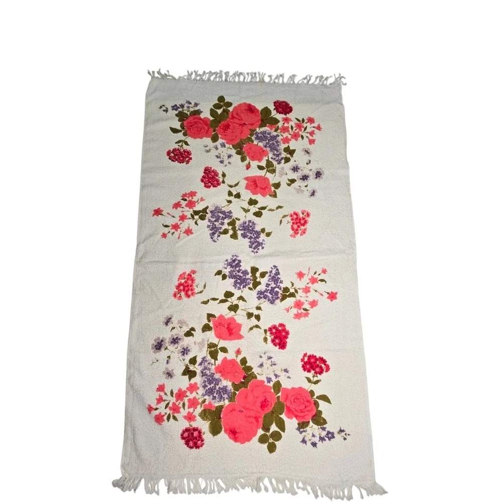 Vintage Pink Bath Towel Set PINK PURPLE Roses Floral 1970s 1980S